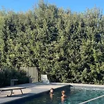 Sacramora 4*