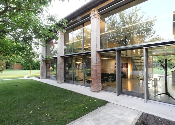 莎古拉莫拉住宿加早餐旅馆 法恩莎