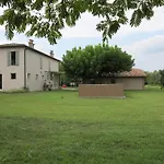 Sacramora 4*