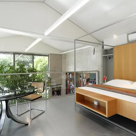 Sacramora Bed and Breakfast