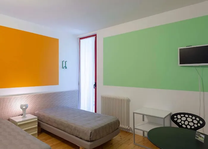 Sacramora B&B 파엔차